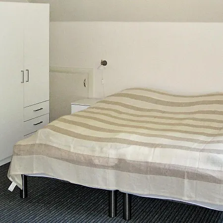 Three-bedroom Holiday In Aabenraa 9 Kværs