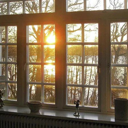 Three-bedroom Holiday In Aabenraa 9 * Kværs